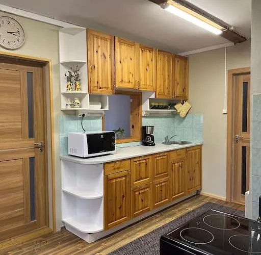 度假居 Your Getaway In Jausa Kuela *