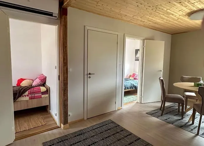 Your Getaway In Jausa Kuela 度假居