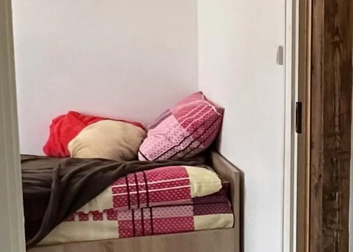 度假居 Your Getaway In Jausa Kuela